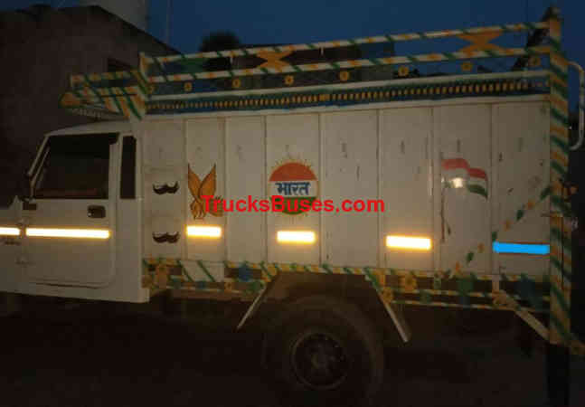 Mahindra Bolero Pickup Images